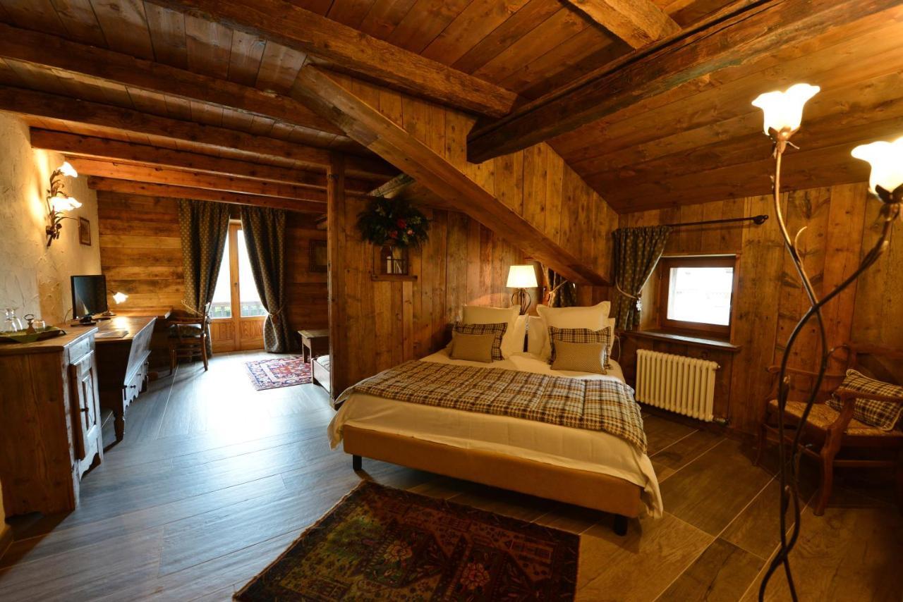 La Madonnina Del Gran Paradiso Wellness Hotel Когне Екстериор снимка