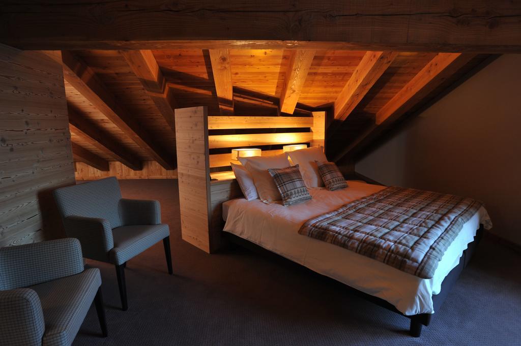 La Madonnina Del Gran Paradiso Wellness Hotel Когне Екстериор снимка
